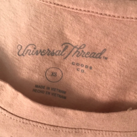 Universal Thread - Picture 4 of 5